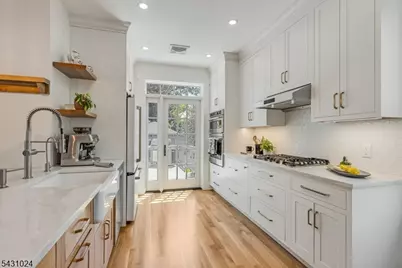 36 Salter Pl, Maplewood, NJ 07040 - Photo 20