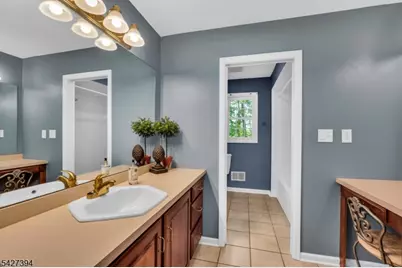 534 Berrywood Ln, Bridgewater, NJ 08807 - Photo 18