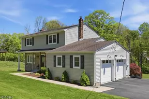 207 Mooney Rd, Roxbury Township, NJ 07836 - Photo 2
