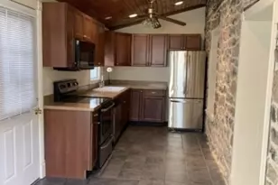 325 Greenwich St, Greenwich Township, NJ 08886 - Photo 2