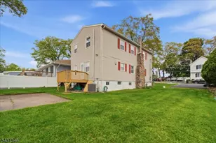 7 Willow St, Mount Arlington, NJ 07856 - Photo 42