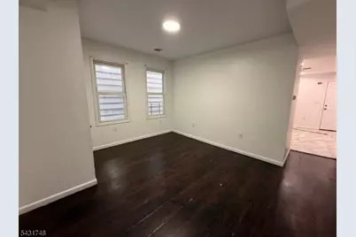 480 Irvine Turner Blvd #2, Newark, NJ 07108 - Photo 4
