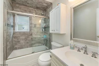33 Knox Ter #1C, Wayne, NJ 07470 - Photo 6