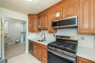 33 Knox Terrace, Wayne, NJ 07470 - Photo 12