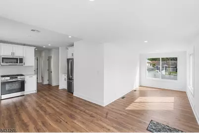11 Dunkerly St, Totowa, NJ 07512 - Photo 16