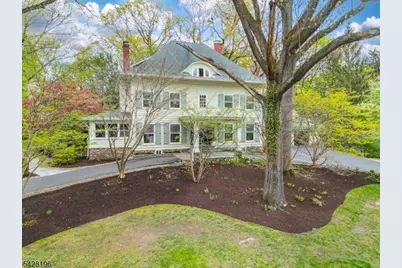 324 Morris Ave, Mountain Lakes, NJ 07046 - Photo 1