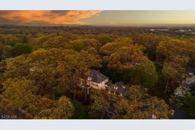 324 Morris Ave, Mountain Lakes, NJ 07046 - Photo 8