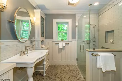324 Morris Ave, Mountain Lakes, NJ 07046 - Photo 20