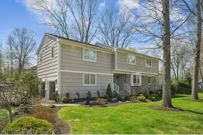 9 Wingate Way, Roseland, NJ 07068 - Photo 4
