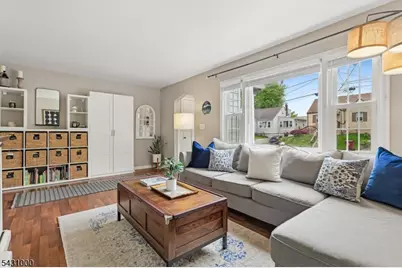 90 Columbia Ave, Nutley, NJ 07110 - Photo 4