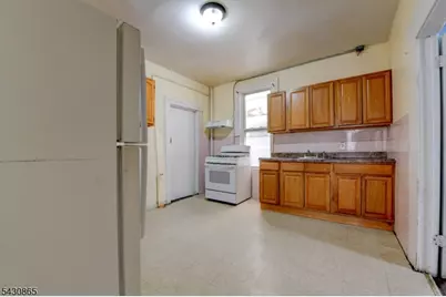 442 Elizabeth Ave, Elizabeth, NJ 07206 - Photo 12