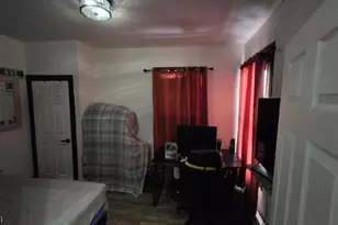 32 Emmet St, Newark, NJ 07114 - Photo 12