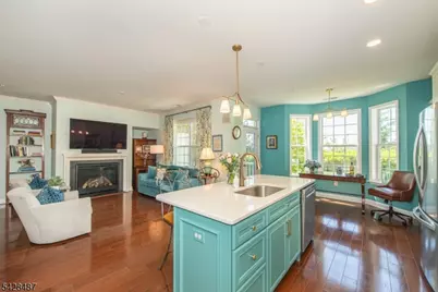 3 Pebble Rd #D1, Woodland Park, NJ 07424 - Photo 8