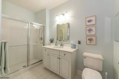 3 Pebble Rd #D1, Woodland Park, NJ 07424 - Photo 22