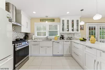 29 Albertine Pl, West Milford, NJ 07438 - Photo 12