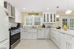 29 Albertine Pl, West Milford, NJ 07438 - Photo 12