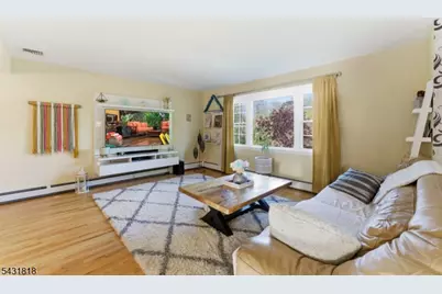 29 Albertine Pl, West Milford, NJ 07438 - Photo 6