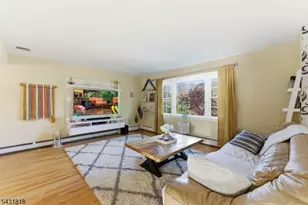 29 Albertine Pl, West Milford, NJ 07438 - Photo 6