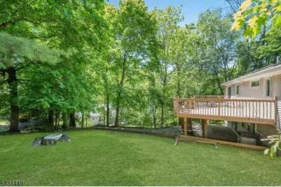 34 Bear Brook Ln, Livingston, NJ 07039 - Photo 32