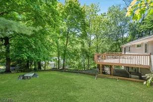 34 Bear Brook Ln, Livingston, NJ 07039 - Photo 32