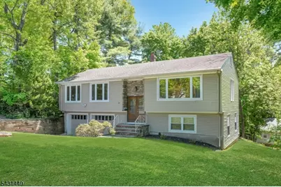 34 Bear Brook Ln, Livingston, NJ 07039 - Photo 2