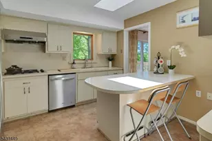 34 Bear Brook Ln, Livingston, NJ 07039 - Photo 12