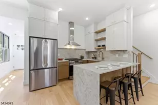 113 Oak St, Jersey City, NJ 07304 - Photo 1