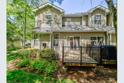 10 Cypress Ct, Clinton, NJ 08809 - Photo 32
