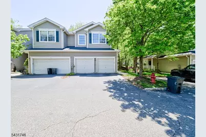 10 Cypress Ct, Clinton, NJ 08809 - Photo 2