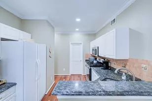 10 Cypress Ct, Clinton, NJ 08809 - Photo 16