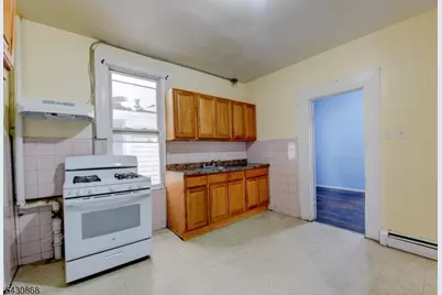 442 Elizabeth Ave, Elizabeth, NJ 07206 - Photo 12