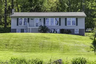 25 Hope Rd, Liberty Township, NJ 07838 - Photo 4