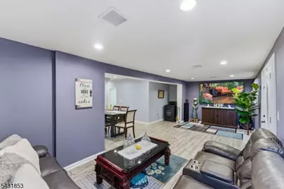 47 Dupont Ave, Wanaque, NJ 07420 - Photo 4