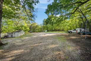 47 Dupont Ave, Wanaque, NJ 07420 - Photo 38