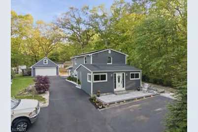 47 Dupont Ave, Wanaque, NJ 07420 - Photo 44