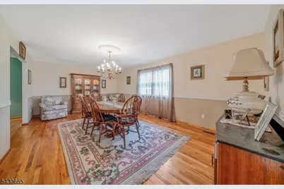 11 Ledgerock Ct, Parsippany, NJ 07950 - Photo 12