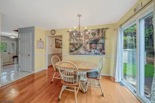 11 Ledgerock Ct, Parsippany, NJ 07950 - Photo 10