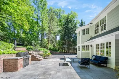 14 Cross Gates, Millburn, NJ 07078 - Photo 46