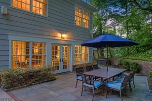 14 Cross Gates, Millburn, NJ 07078 - Photo 48