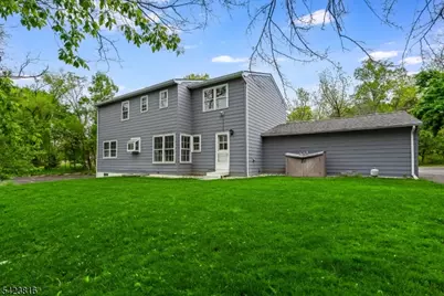645 Foothill Rd, Bridgewater Twp., NJ 08807 - Photo 26