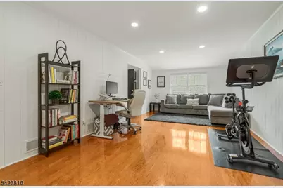 645 Foothill Rd, Bridgewater Twp., NJ 08807 - Photo 8