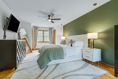 645 Foothill Rd, Bridgewater Twp., NJ 08807 - Photo 14