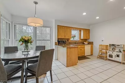 645 Foothill Rd, Bridgewater Twp., NJ 08807 - Photo 10