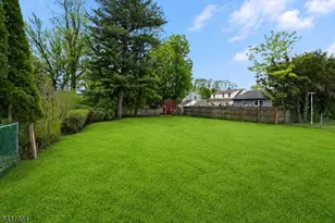 1586 Front St, Scotch Plains Township, NJ 07076 - Photo 36