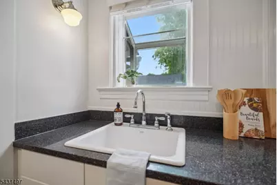 203 N Fullerton Ave, Montclair, NJ 07042 - Photo 12
