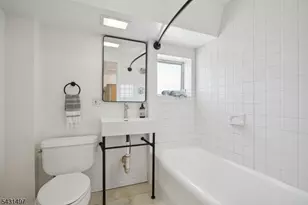 203 N Fullerton Ave, Montclair, NJ 07042 - Photo 40