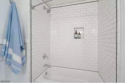 203 N Fullerton Ave, Montclair, NJ 07042 - Photo 24