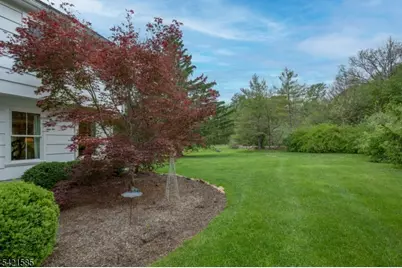 255 Skyline Dr, Long Hill Township, NJ 07946 - Photo 30