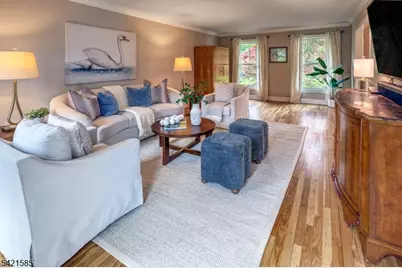 255 Skyline Dr, Long Hill Township, NJ 07946 - Photo 4