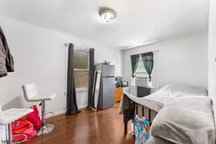 327 Cherry St, Elizabeth, NJ 07208 - Photo 6